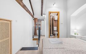 Adorable Apartment San Rocco 2